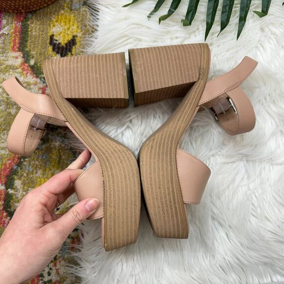 Madden Girl Beige Tan Ankle Strap Chunky Platform Heeled Grandview Sandal 9 - Picture 7 of 10